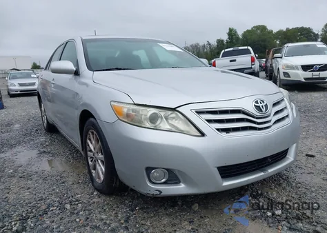 2011 Toyota Camry Xle z USA, uszkodzony, nr VIN 4T4BF3EK6BR187261